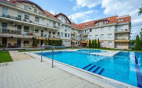 Kis-Gast Panorama Apartman
